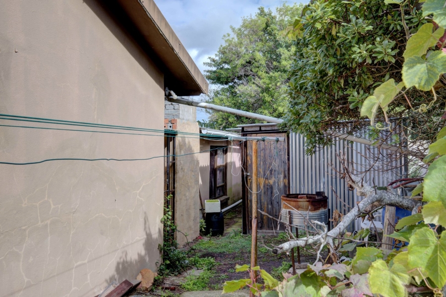 4 Bedroom Property for Sale in Kabega Park Eastern Cape
